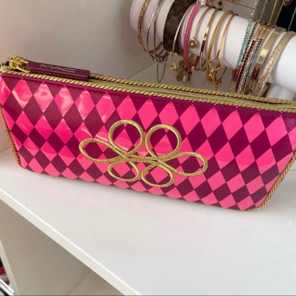 Mac cosmetics bundle - Picture 4 of 4